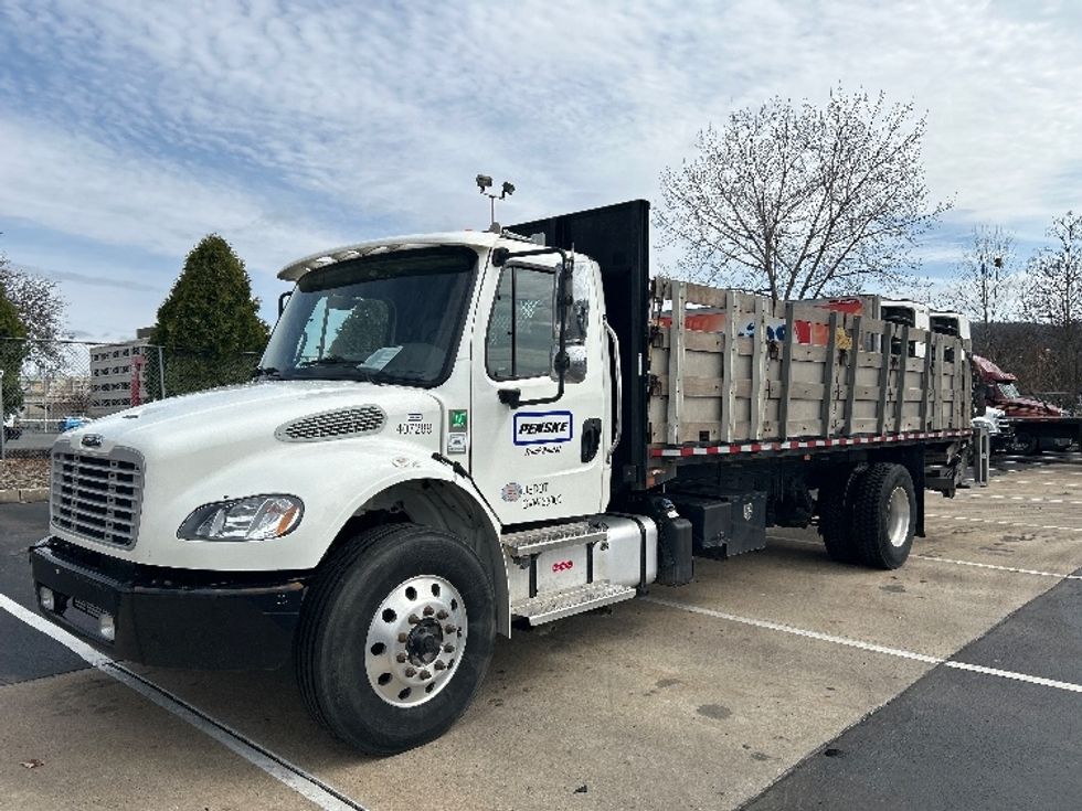 Flatbed Truck-Light and Medium Duty Trucks-Freightliner-2022-M2-Reading-PA-245,912\n\t\tmiles-$ 33,750 - Image 3