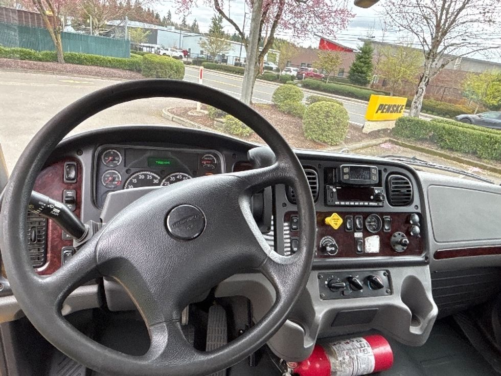 Flatbed Truck-Light and Medium Duty Trucks-Freightliner-2022-M2-Redmond-OR-80,052\n\t\tmiles-$ 69,000 - Image 15