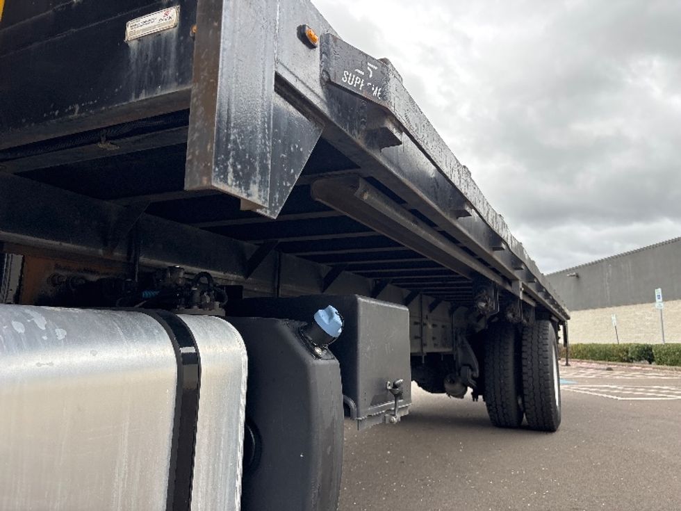 Flatbed Truck-Light and Medium Duty Trucks-Freightliner-2022-M2-Redmond-OR-80,052\n\t\tmiles-$ 69,000 - Image 5