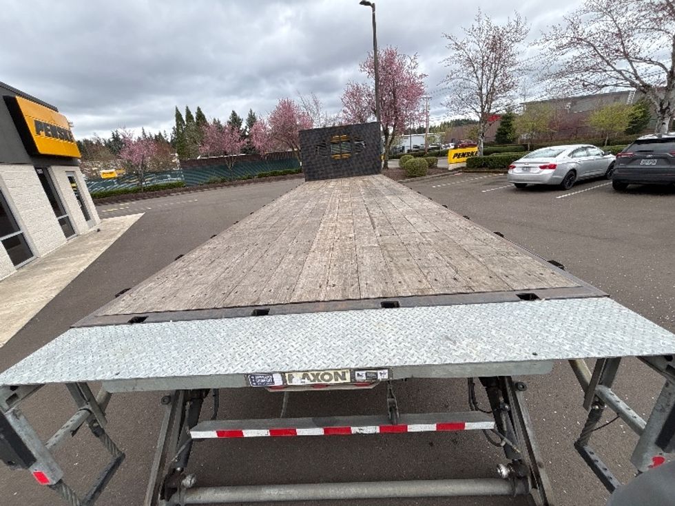 Flatbed Truck-Light and Medium Duty Trucks-Freightliner-2022-M2-Redmond-OR-80,052\n\t\tmiles-$ 69,000 - Image 9