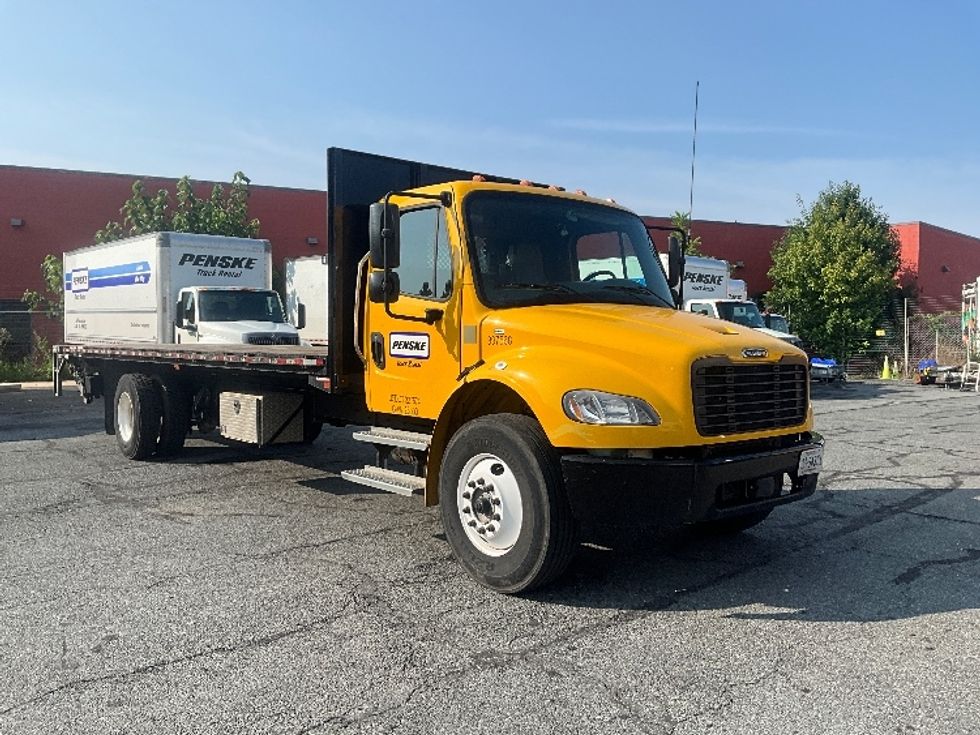 Flatbed Truck-Light and Medium Duty Trucks-Freightliner-2022-M2-Rockville-MD-176,718\n\t\tmiles-$ 60,750 - Image 1