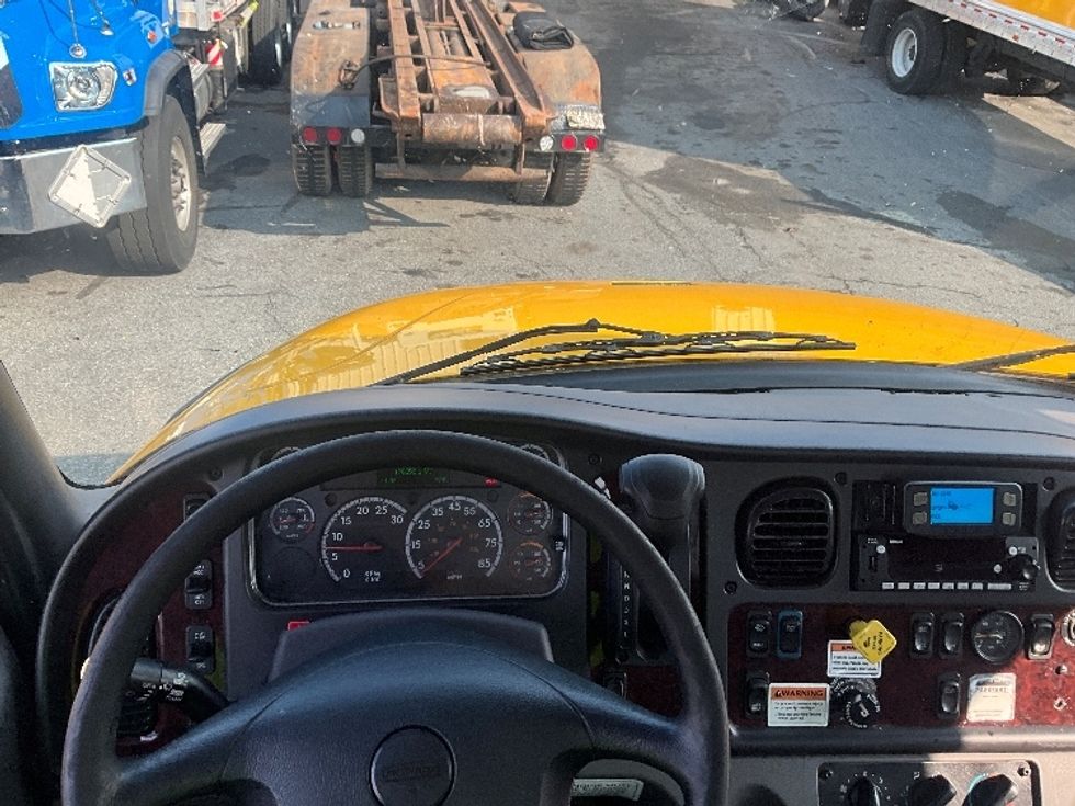 Flatbed Truck-Light and Medium Duty Trucks-Freightliner-2022-M2-Rockville-MD-176,718\n\t\tmiles-$ 60,750 - Image 15