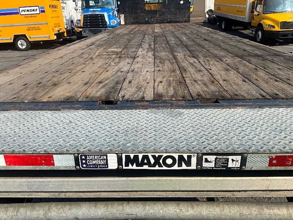 Flatbed Truck-Light and Medium Duty Trucks-Freightliner-2022-M2-Rockville-MD-176,718\n\t\tmiles-$ 60,750 - Image 9