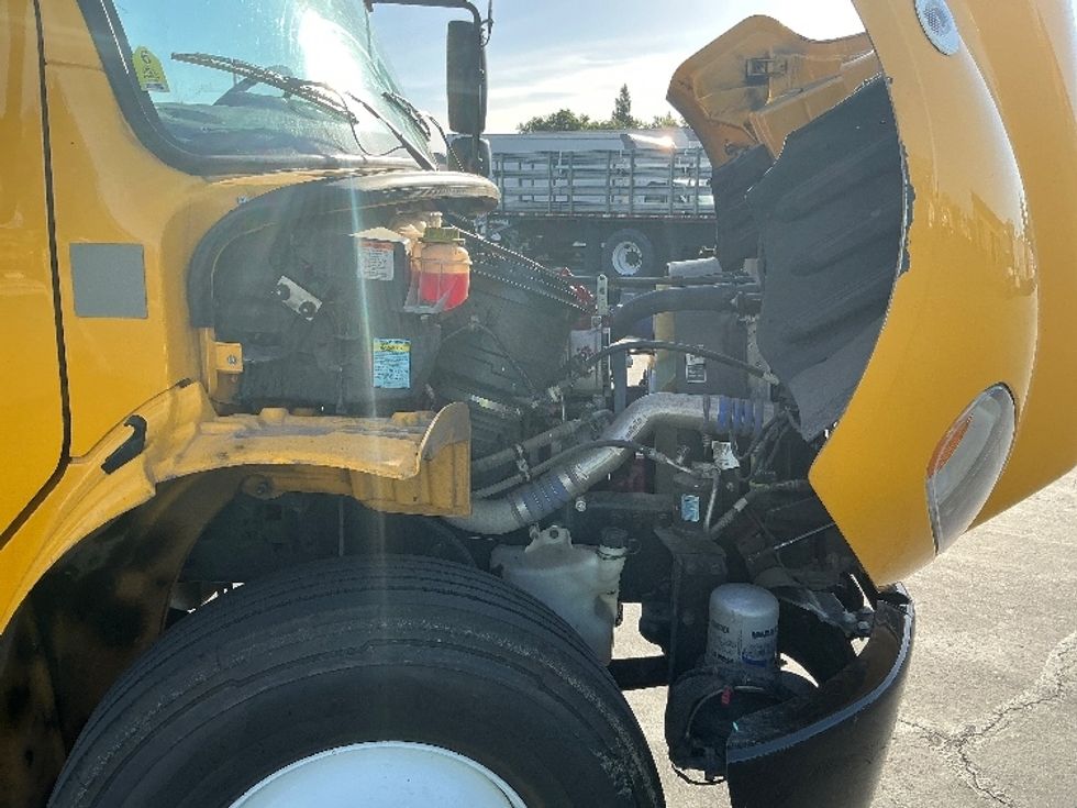 Flatbed Truck-Light and Medium Duty Trucks-Freightliner-2022-M2-Sacramento-CA-121,201\n\t\tmiles-$ 60,750 - Image 20