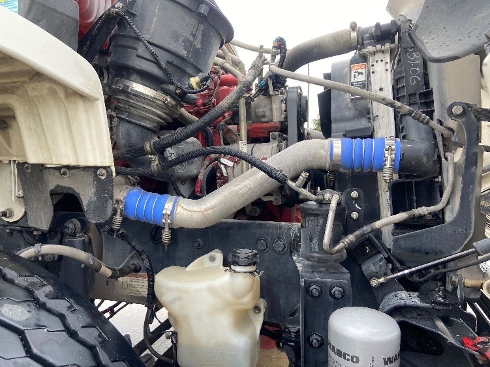 Flatbed Truck-Light and Medium Duty Trucks-Freightliner-2022-M2-San Antonio-TX-229,106\n\t\tmiles-$ 73,250 - Image 22