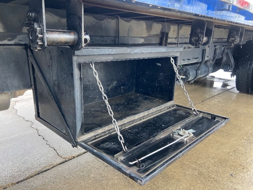 Flatbed Truck-Light and Medium Duty Trucks-Freightliner-2022-M2-San Antonio-TX-229,106\n\t\tmiles-$ 73,250 - Image 25