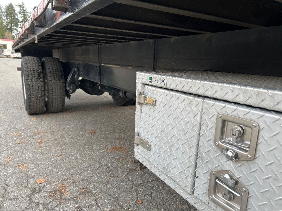 Flatbed Truck-Light and Medium Duty Trucks-Freightliner-2022-M2-Surrey-BC-91,686\n\t\tkm-$ 103,000 - Image 13