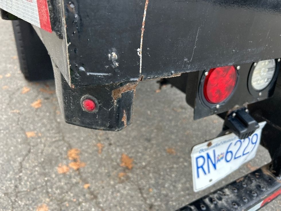 Flatbed Truck-Light and Medium Duty Trucks-Freightliner-2022-M2-Surrey-BC-91,686\n\t\tkm-$ 103,000 - Image 26