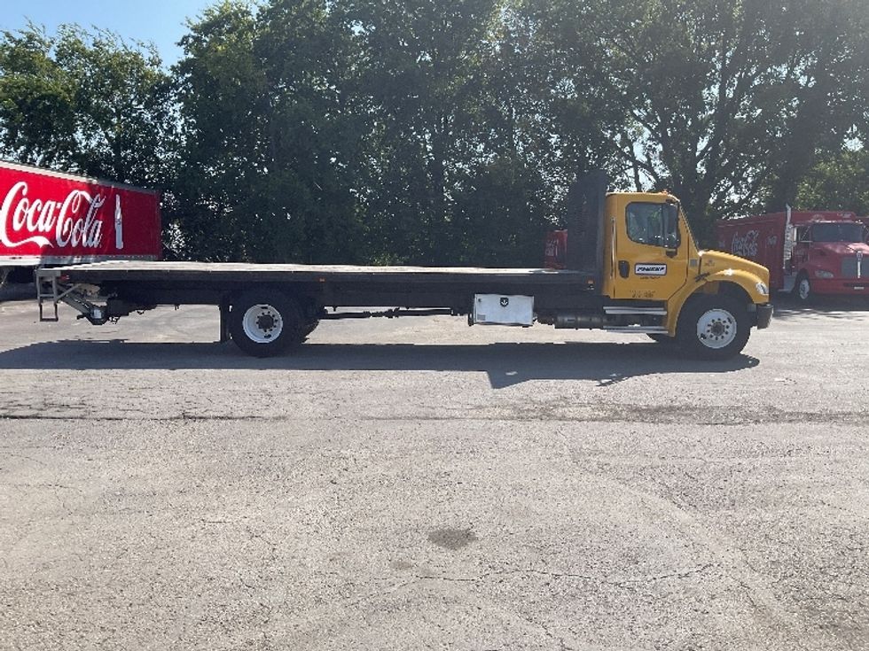 Flatbed Truck-Light and Medium Duty Trucks-Freightliner-2022-M2-Tulsa-OK-122,537\n\t\tmiles-$ 75,500 - Image 10
