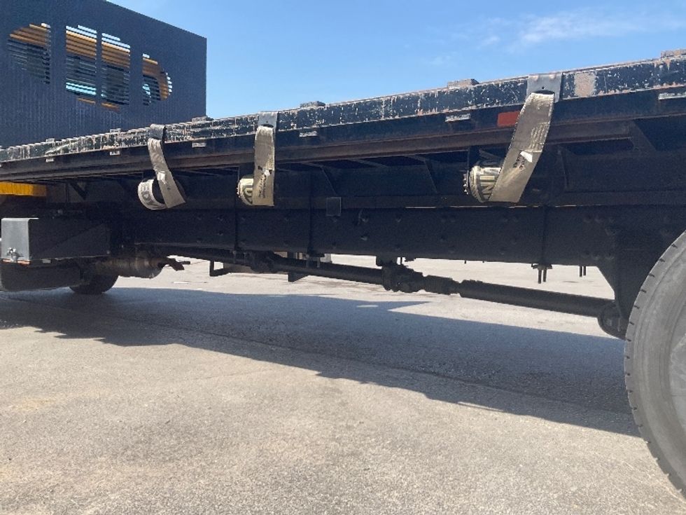 Flatbed Truck-Light and Medium Duty Trucks-Freightliner-2022-M2-Tulsa-OK-122,537\n\t\tmiles-$ 75,500 - Image 5