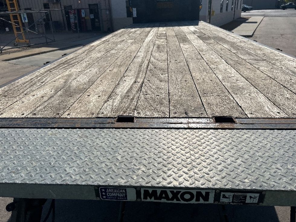 Flatbed Truck-Light and Medium Duty Trucks-Freightliner-2022-M2-Tulsa-OK-145,524\n\t\tmiles-$ 59,750 - Image 9