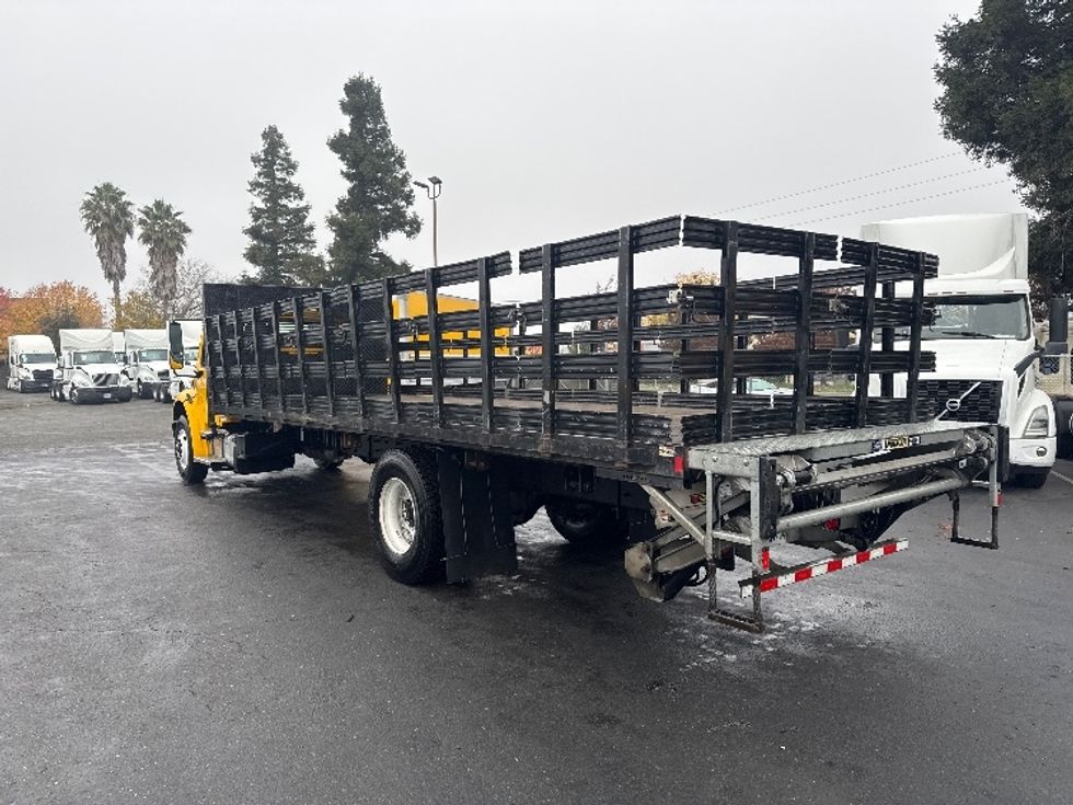 Flatbed Truck-Light and Medium Duty Trucks-Freightliner-2022-M2-West Sacramento-CA-121,354\n\t\tmiles-$ 68,500 - Image 6