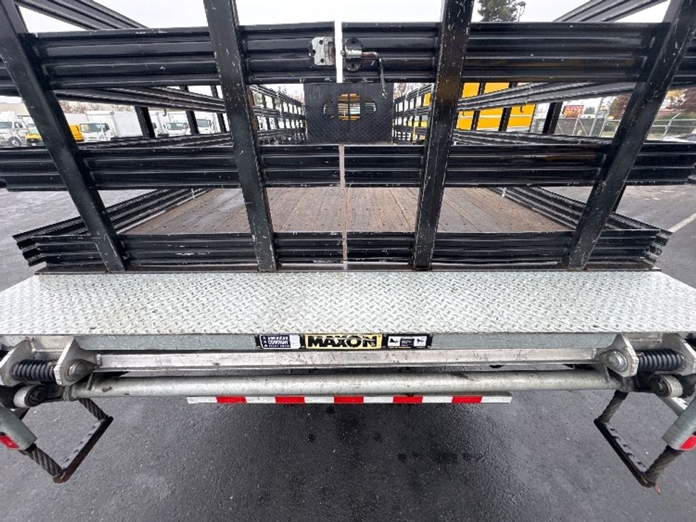 Flatbed Truck-Light and Medium Duty Trucks-Freightliner-2022-M2-West Sacramento-CA-121,354\n\t\tmiles-$ 68,500 - Image 9