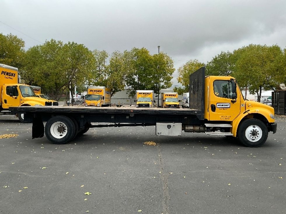 Flatbed Truck-Light and Medium Duty Trucks-Freightliner-2023-M2-Denver-CO-125,590\n\t\tmiles-$ 74,000 - Image 11