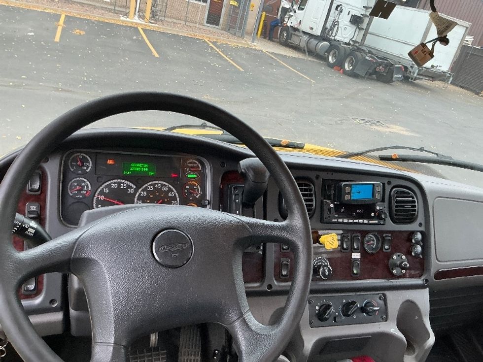 Flatbed Truck-Light and Medium Duty Trucks-Freightliner-2023-M2-Denver-CO-125,590\n\t\tmiles-$ 74,000 - Image 14