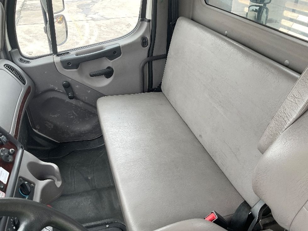 Flatbed Truck-Light and Medium Duty Trucks-Freightliner-2023-M2-San Antonio-TX-181,840\n\t\tmiles-$ 60,500 - Image 16