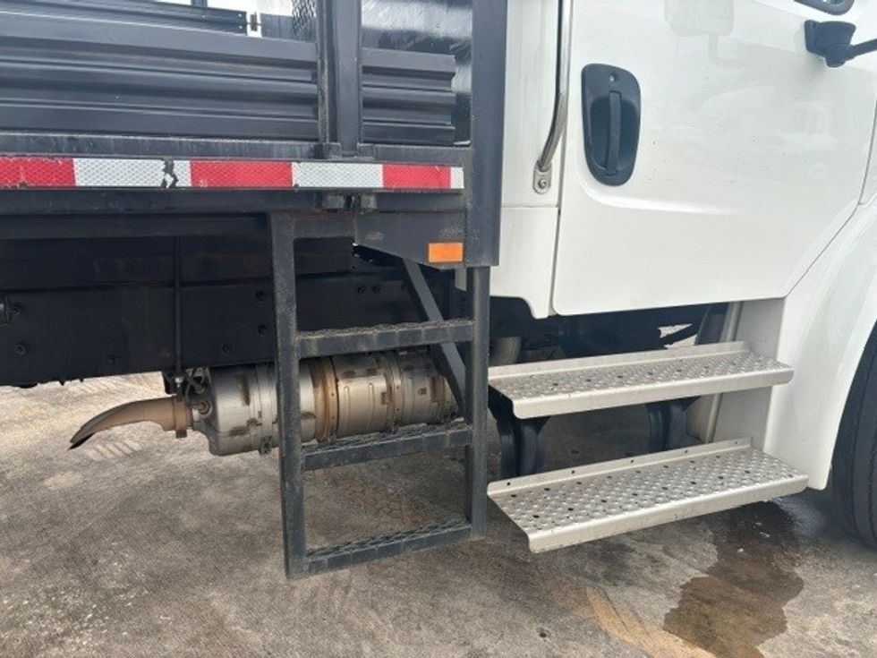 Flatbed Truck-Light and Medium Duty Trucks-Freightliner-2024-M2-Katy-TX-66,147\n\t\tmiles-$ 97,750 - Image 18