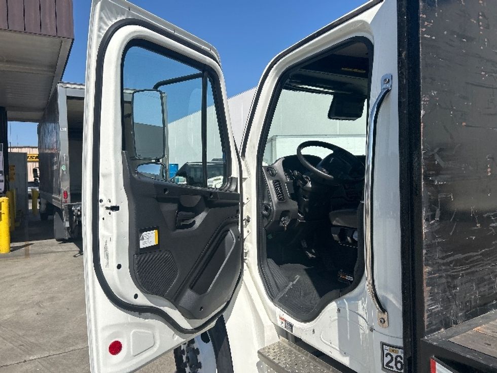 Flatbed Truck-Light and Medium Duty Trucks-Freightliner-2024-M2P-Torrance-CA-12,281\n\t\tmiles-$ 93,500 - Image 16