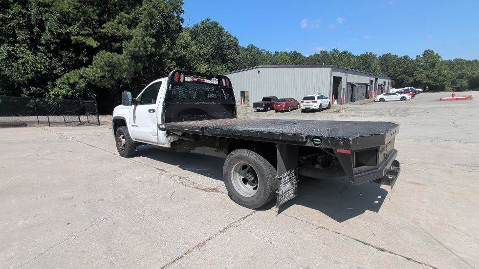 Flatbed Truck-Light and Medium Duty Trucks-GMC-2017-SIERRA-Suwanee-GA-221,369\n\t\tmiles-$ 9,500 - Image 6