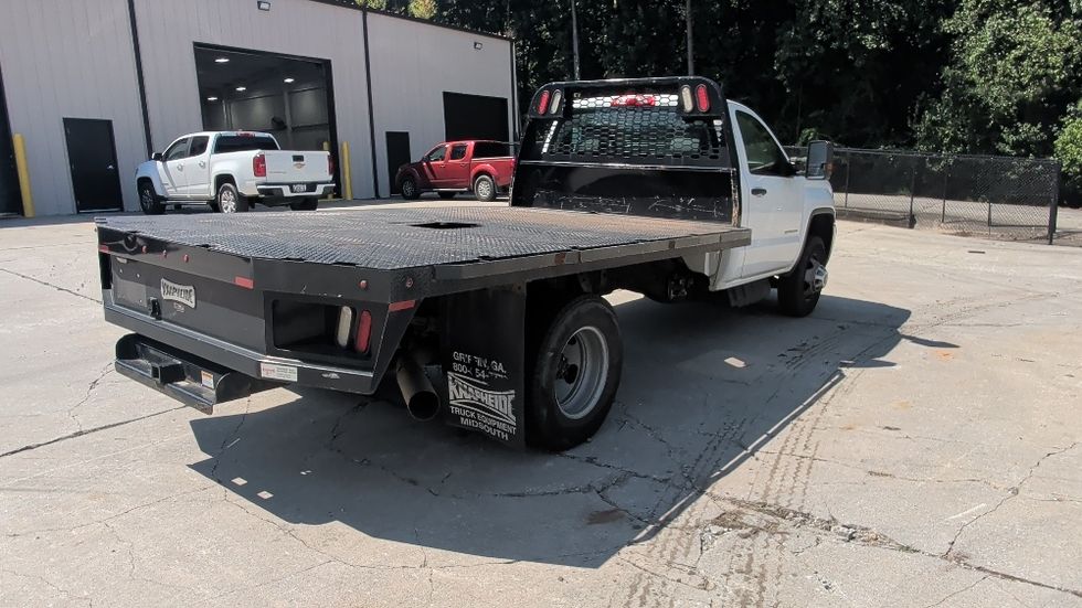 Flatbed Truck-Light and Medium Duty Trucks-GMC-2017-SIERRA-Suwanee-GA-221,369\n\t\tmiles-$ 9,500 - Image 9