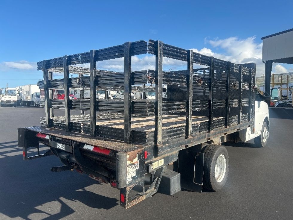 Flatbed Truck-Light and Medium Duty Trucks-GMC-2019-G33503-Torrance-CA-39,562\n\t\tmiles-$ 30,250 - Image 13