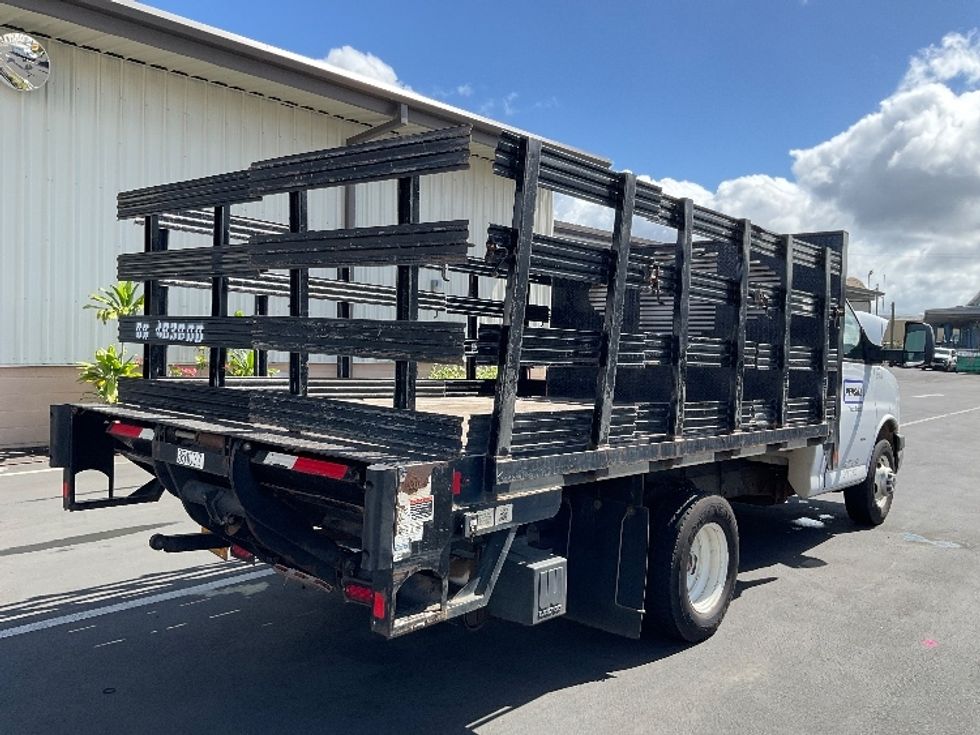 Flatbed Truck-Light and Medium Duty Trucks-GMC-2019-G33503-Torrance-CA-39,562\n\t\tmiles-$ 30,250 - Image 26