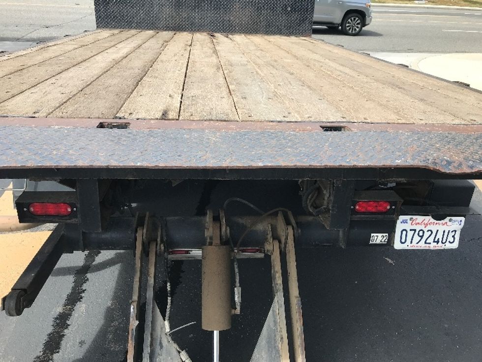 Flatbed Truck-Light and Medium Duty Trucks-GMC-2019-G33503-Torrance-CA-39,960\n\t\tmiles-$ 30,500 - Image 10