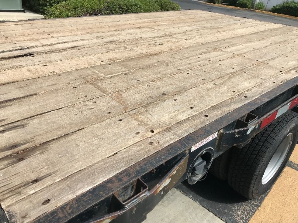 Flatbed Truck-Light and Medium Duty Trucks-GMC-2019-G33503-Torrance-CA-39,960\n\t\tmiles-$ 30,500 - Image 25