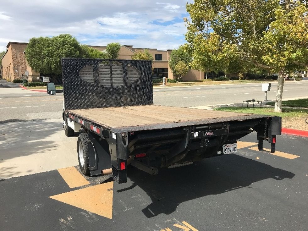 Flatbed Truck-Light and Medium Duty Trucks-GMC-2019-G33503-Torrance-CA-39,960\n\t\tmiles-$ 30,500 - Image 6