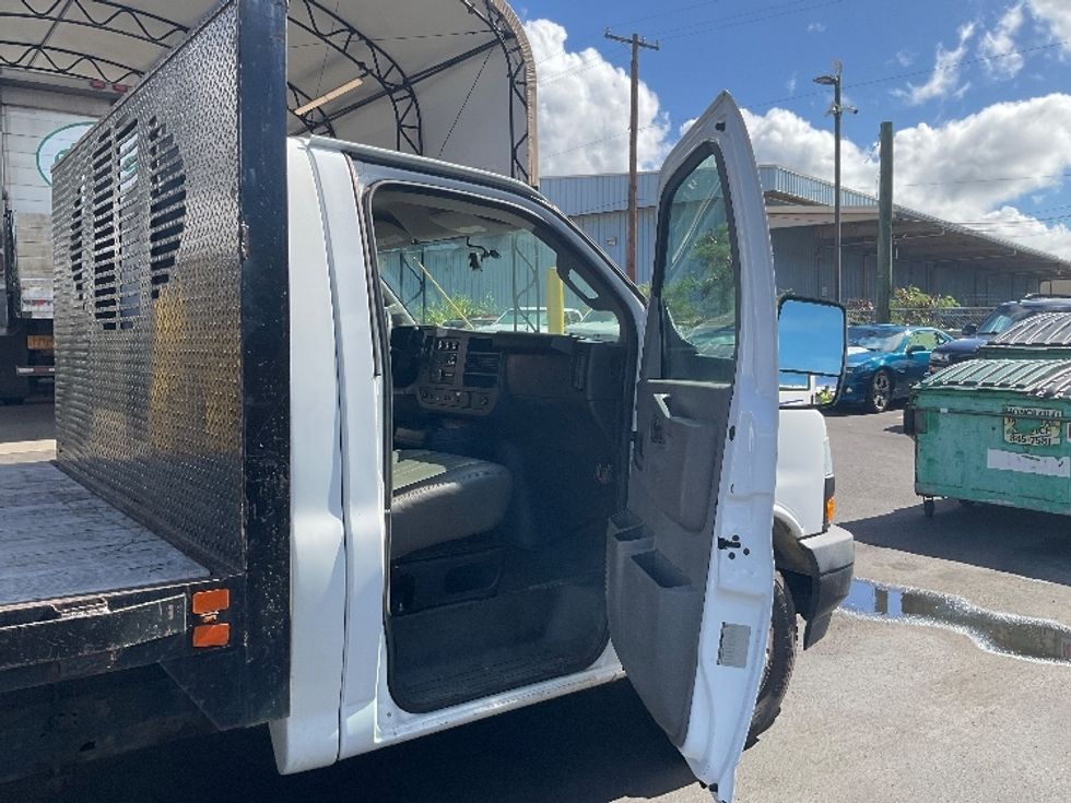 Flatbed Truck-Light and Medium Duty Trucks-GMC-2019-G33503-Torrance-CA-48,366\n\t\tmiles-$ 29,250 - Image 20