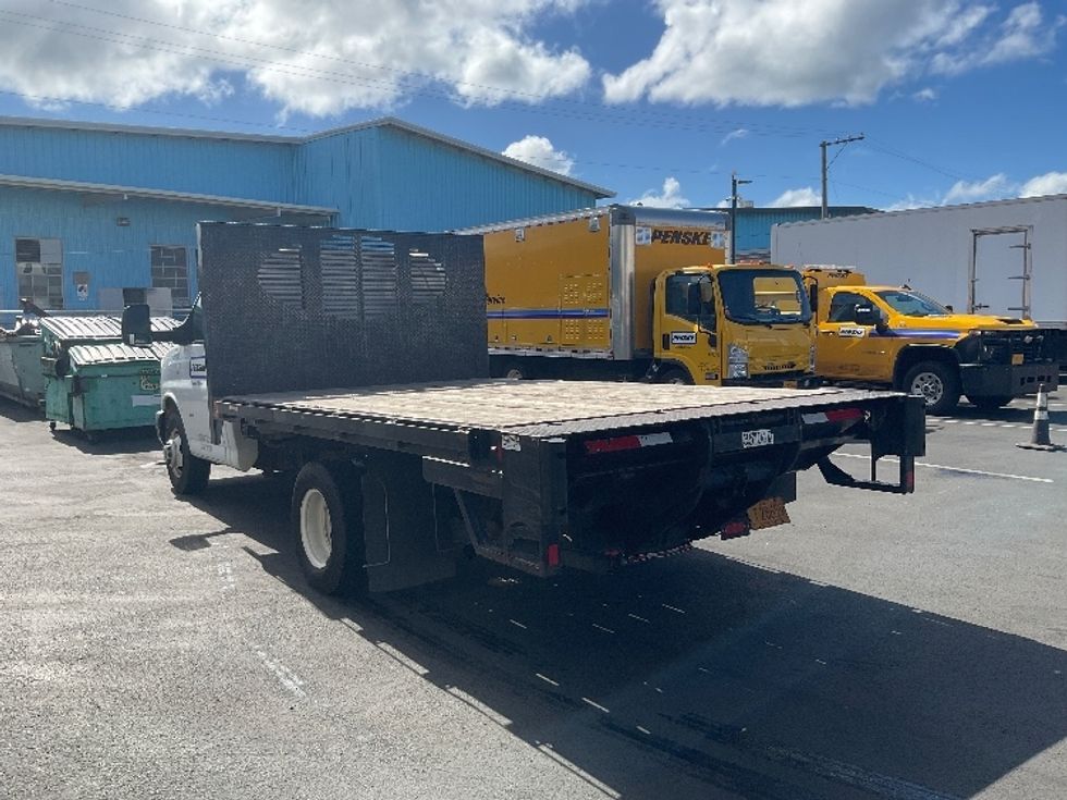 Flatbed Truck-Light and Medium Duty Trucks-GMC-2019-G33503-Torrance-CA-48,366\n\t\tmiles-$ 29,250 - Image 6