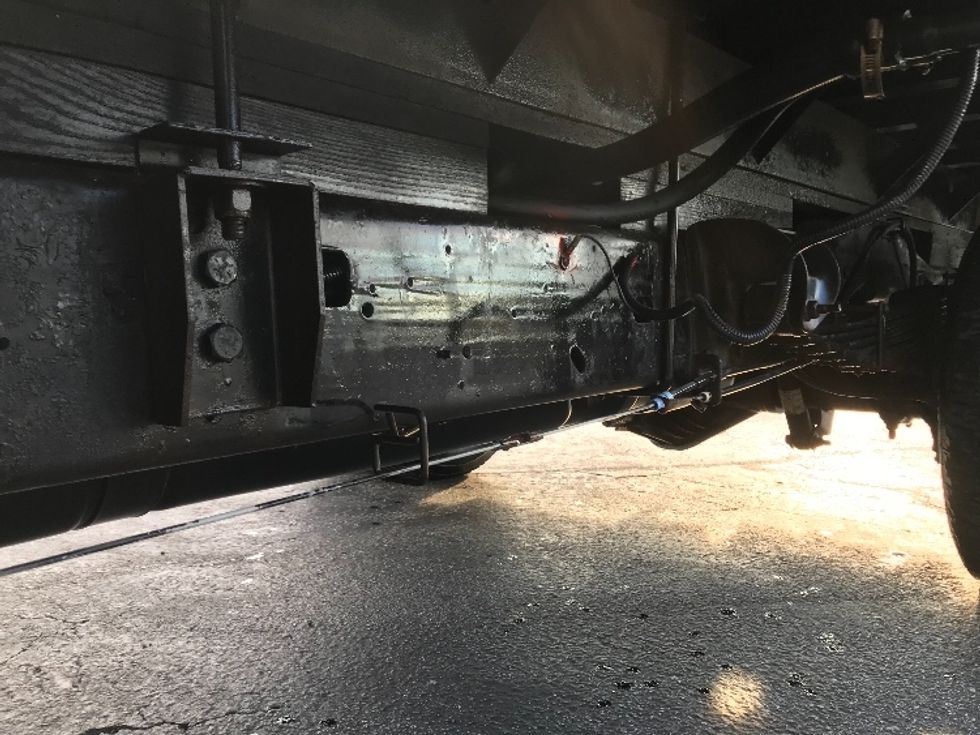 Flatbed Truck-Light and Medium Duty Trucks-GMC-2019-G33503-Torrance-CA-50,975\n\t\tmiles-$ 30,750 - Image 4