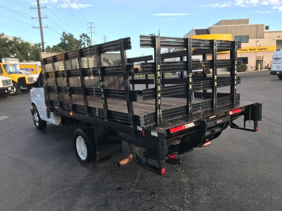 Flatbed Truck-Light and Medium Duty Trucks-GMC-2019-G33503-Torrance-CA-50,975\n\t\tmiles-$ 30,750 - Image 5