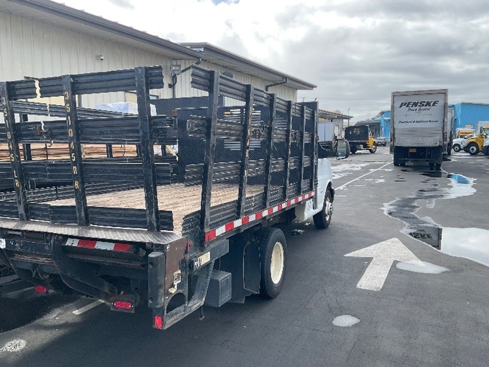 Flatbed Truck-Light and Medium Duty Trucks-GMC-2019-G33503-Torrance-CA-57,819\n\t\tmiles-$ 30,250 - Image 13