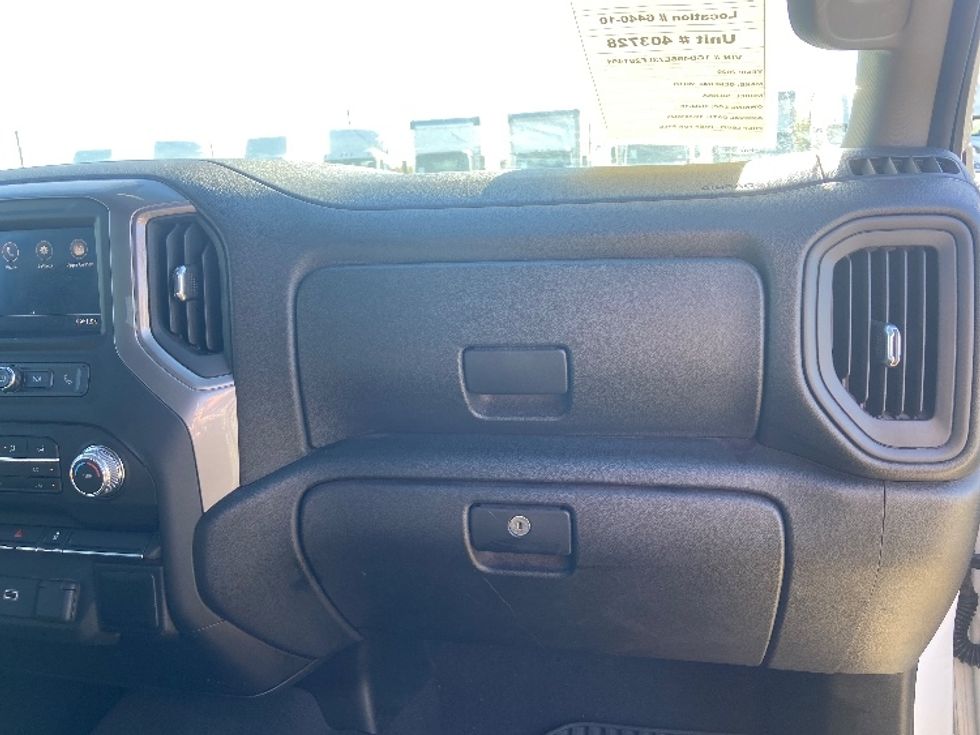 Flatbed Truck-Light and Medium Duty Trucks-GMC-2020-SIERRA-San Antonio-TX-107,869\n\t\tmiles-$ 45,250 - Image 18