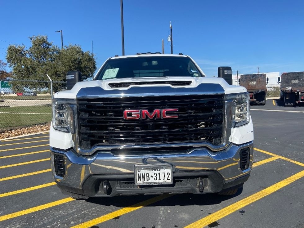 Flatbed Truck-Light and Medium Duty Trucks-GMC-2020-SIERRA-San Antonio-TX-107,869\n\t\tmiles-$ 45,250 - Image 2