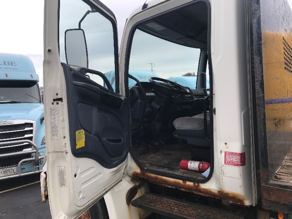 Flatbed Truck-Light and Medium Duty Trucks-Hino-2007-268-Rothschild-WI-194,952\n\t\tmiles-$ 10,000 - Image 16