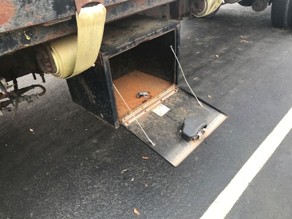 Flatbed Truck-Light and Medium Duty Trucks-Hino-2007-268-Rothschild-WI-194,952\n\t\tmiles-$ 10,000 - Image 25