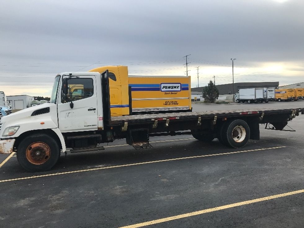 Flatbed Truck-Light and Medium Duty Trucks-Hino-2007-268-Rothschild-WI-194,952\n\t\tmiles-$ 10,000 - Image 4