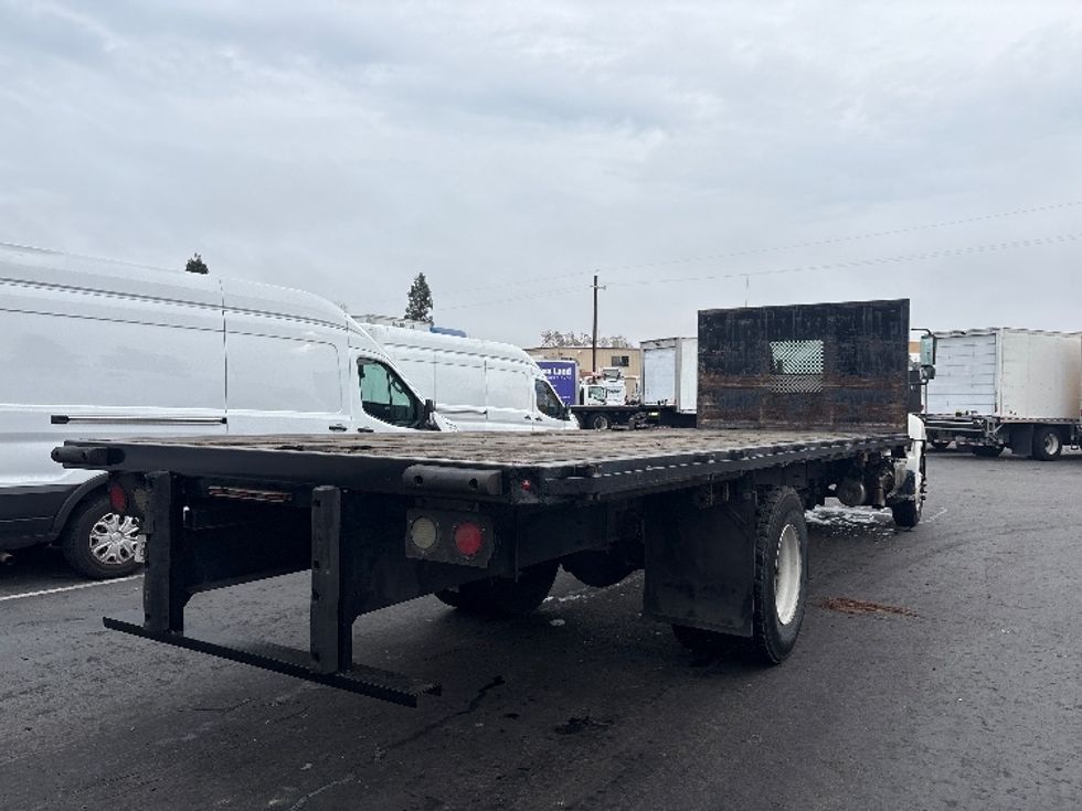 Flatbed Truck-Light and Medium Duty Trucks-Hino-2015-268-West Sacramento-CA-80,907\n\t\tmiles-$ 45,250 - Image 13