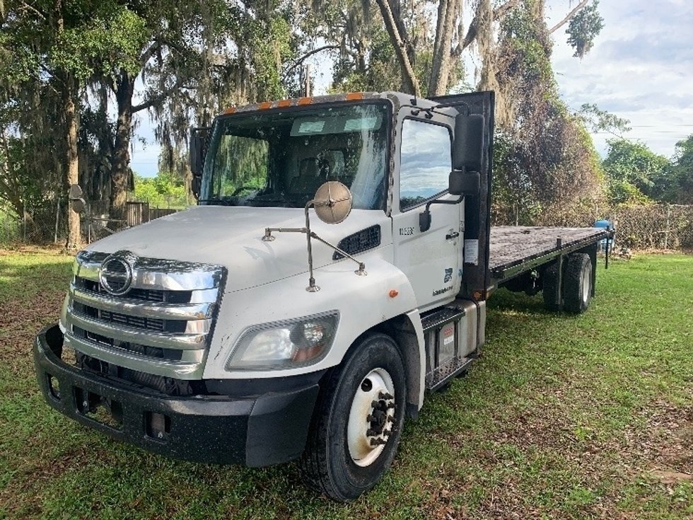 Used Flatbed Trucks for Sale in FL Penske Used Trucks