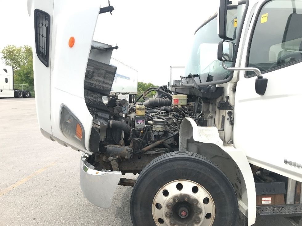 Flatbed Truck-Light and Medium Duty Trucks-Hino-2016-268-Mississauga-ON-172,653\n\t\tkm-$ 72,750 - Image 24