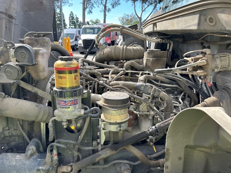 Flatbed Truck-Light and Medium Duty Trucks-Hino-2017-268-Fontana-CA-182,786\n\t\tmiles-$ 42,500 - Image 21