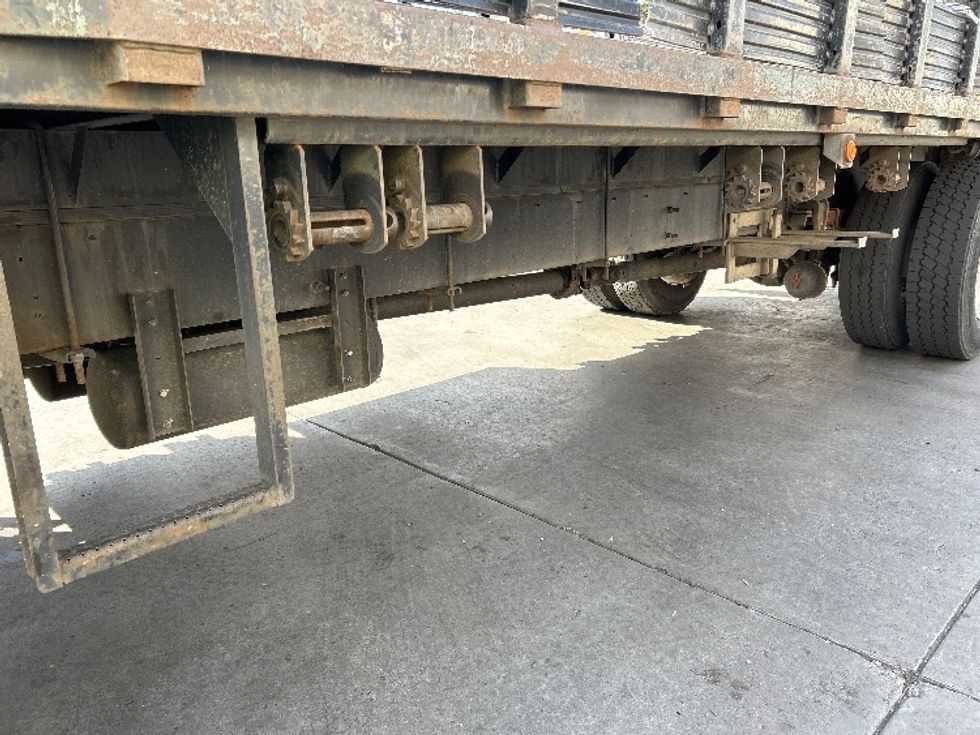 Flatbed Truck-Light and Medium Duty Trucks-Hino-2017-268-Fontana-CA-182,786\n\t\tmiles-$ 42,500 - Image 5