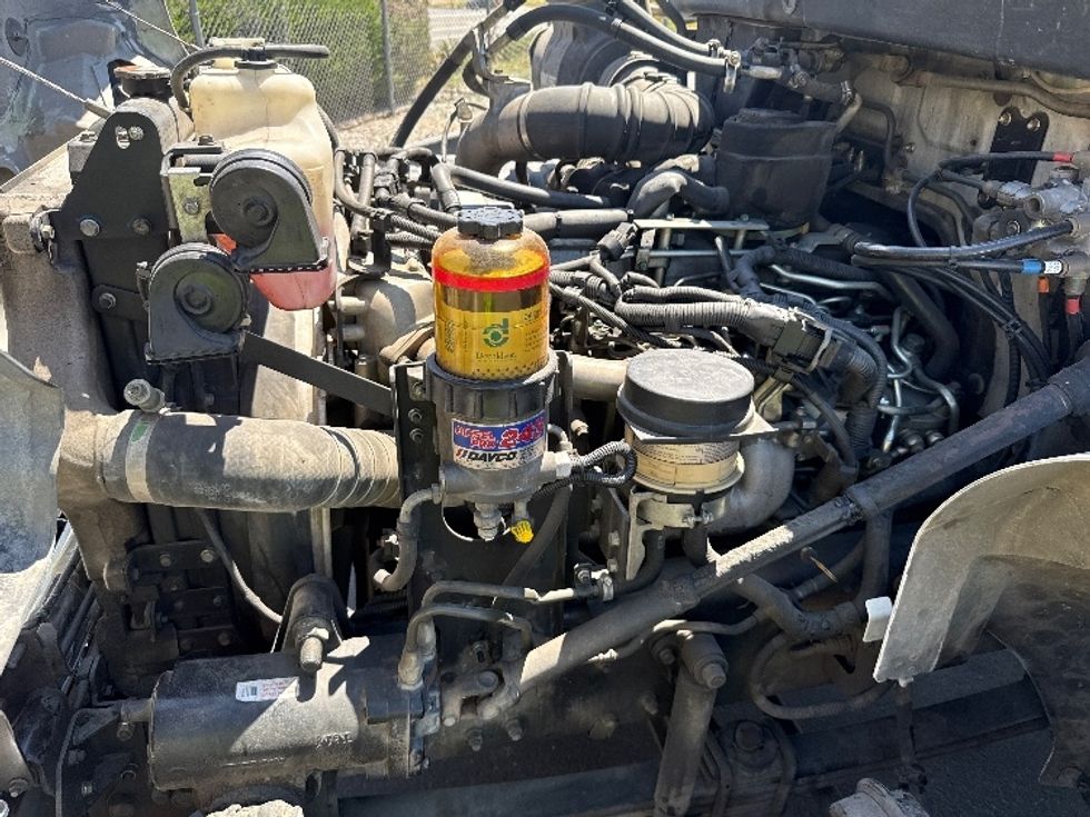 Flatbed Truck-Light and Medium Duty Trucks-Hino-2017-268-Fontana-CA-477,267\n\t\tmiles-$ 18,750 - Image 24