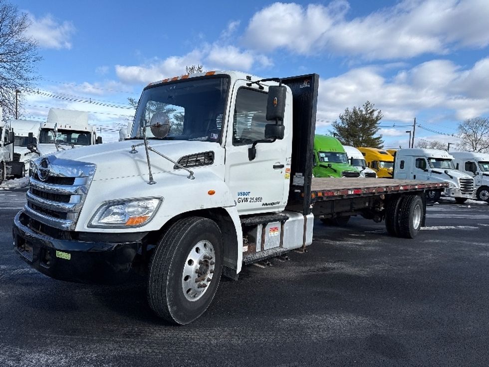 Flatbed Truck-Light and Medium Duty Trucks-Hino-2017-268-South Plainfield-NJ-238,738\n\t\tmiles-$ 31,250 - Image 3