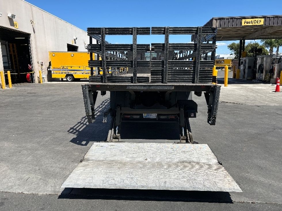 Flatbed Truck-Light and Medium Duty Trucks-Hino-2017-268-Torrance-CA-142,891\n\t\tmiles-$ 47,250 - Image 8