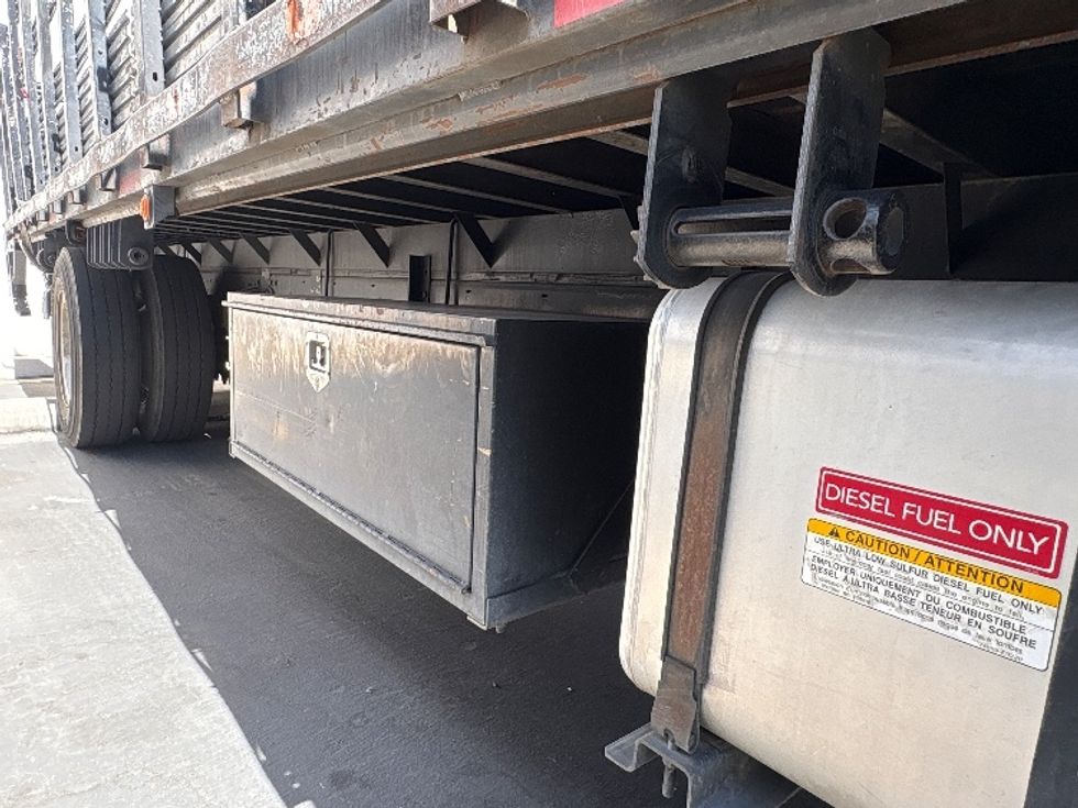 Flatbed Truck-Light and Medium Duty Trucks-Hino-2017-268-Torrance-CA-193,102\n\t\tmiles-$ 45,500 - Image 14
