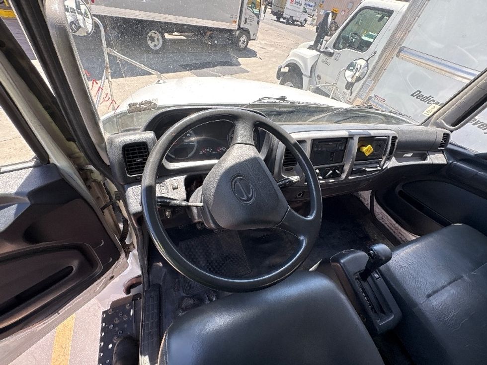 Flatbed Truck-Light and Medium Duty Trucks-Hino-2017-268-Torrance-CA-193,102\n\t\tmiles-$ 45,500 - Image 18