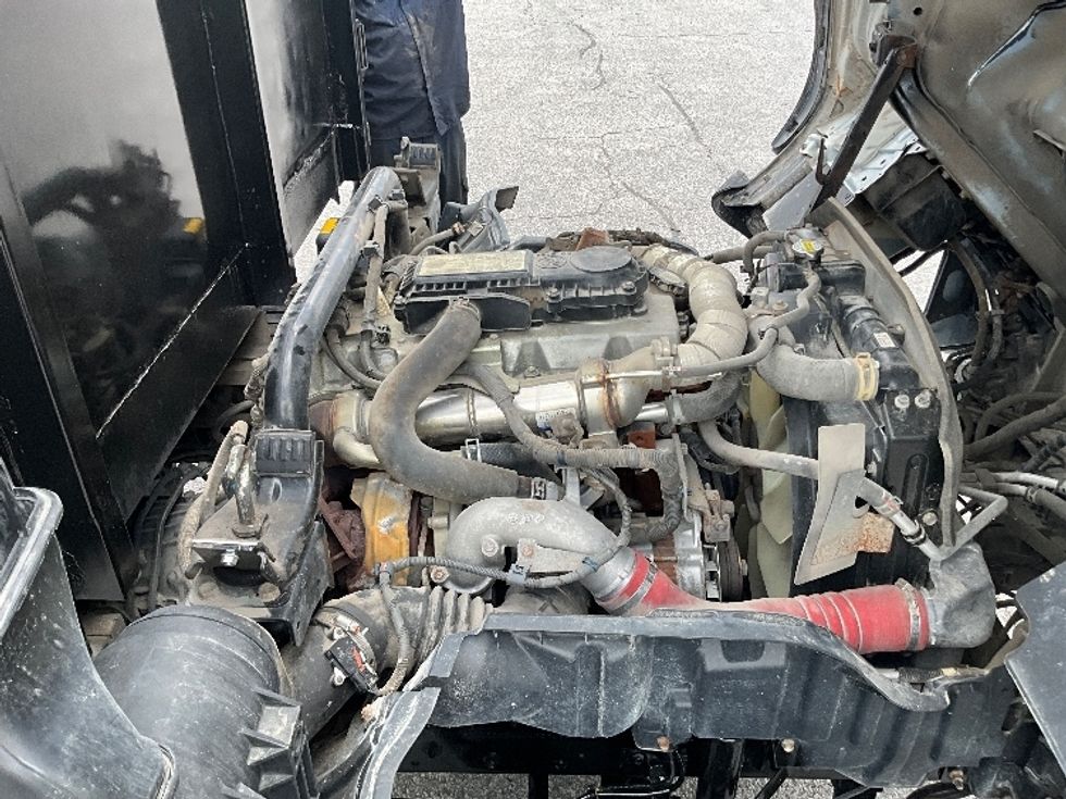 Flatbed Truck-Light and Medium Duty Trucks-Hino-2018-195-London-ON-178,260\n\t\tkm-$ 53,750 - Image 22